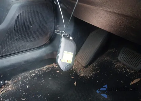 2025 Kia K4 Gt-Line из США, поврежденный, VIN 3KPFW4DE6SE080646